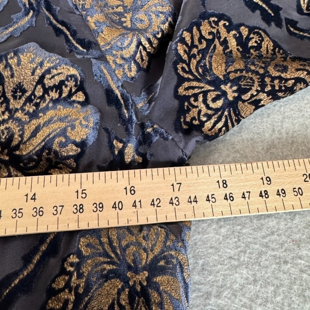 ASTR the Label Cold Shoulder Dress Womens Small Velvet Medallion Print Blue Gold - Picture 15 of 16